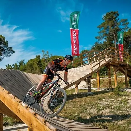 Paraiso Hotel Oliveira do Bairro